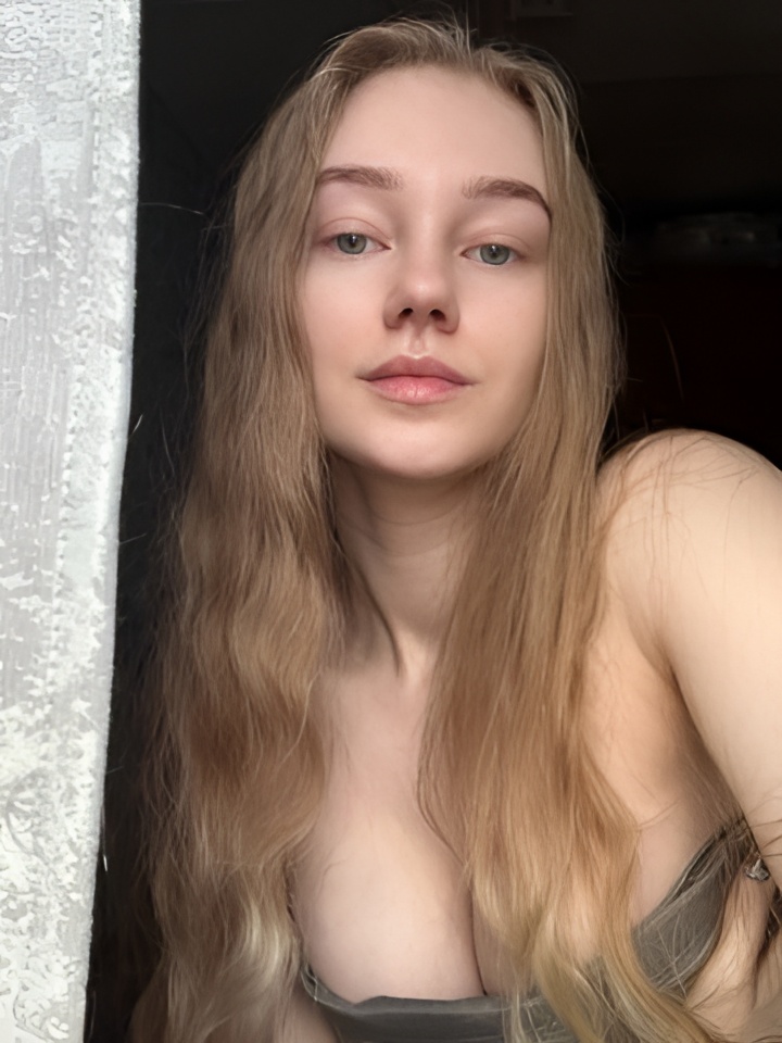 Лиза привлекательная девушка из Талица цена от 2500 руб