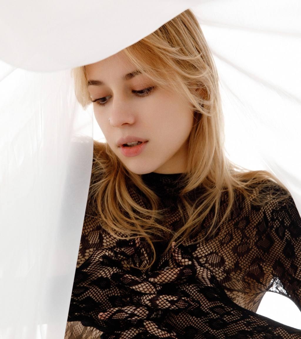 Варвара привлекательная девушка из Талица цена от 6000 руб