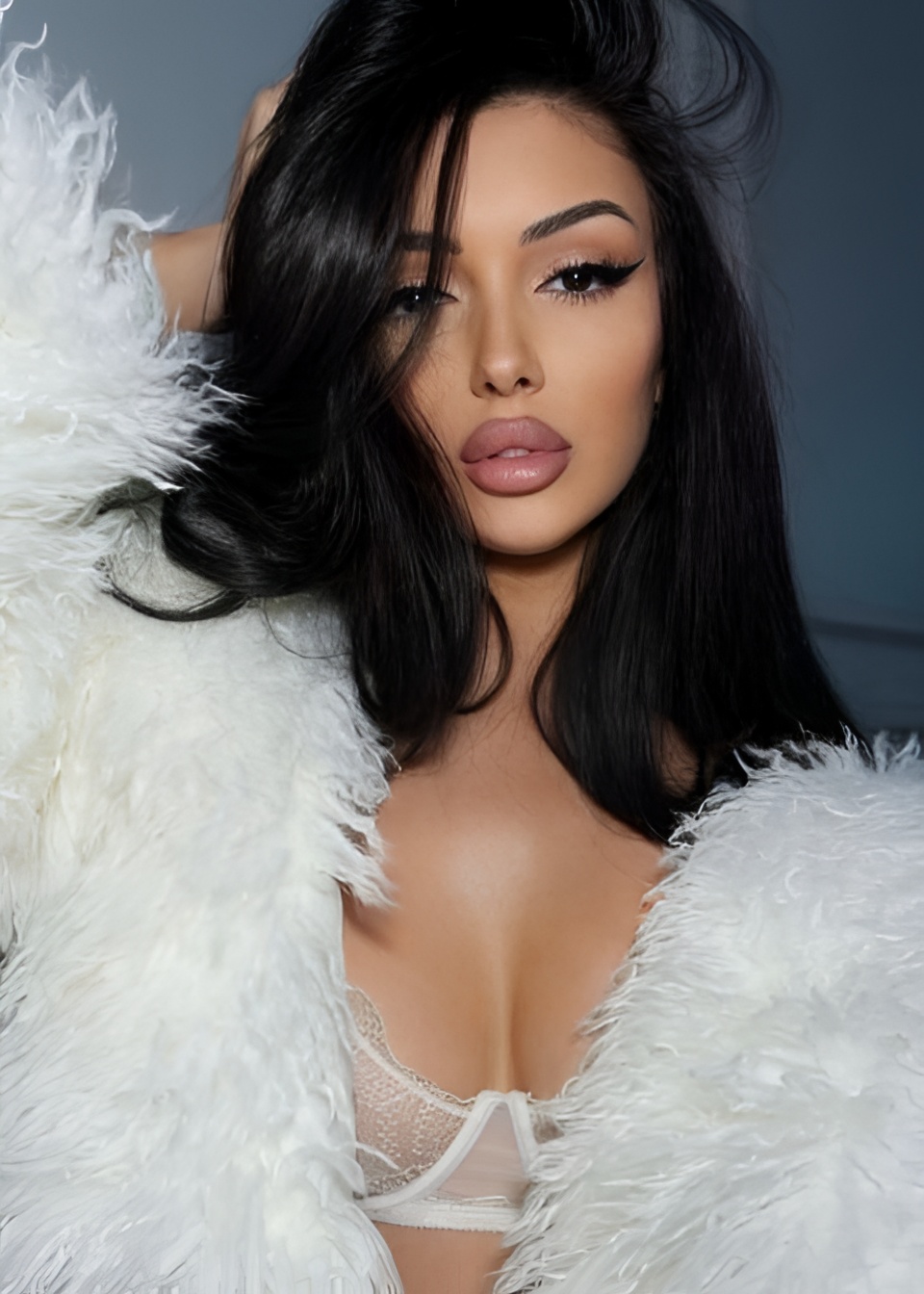 ЕВА BEST GERL привлекательная девушка из Талица цена от 15000 руб